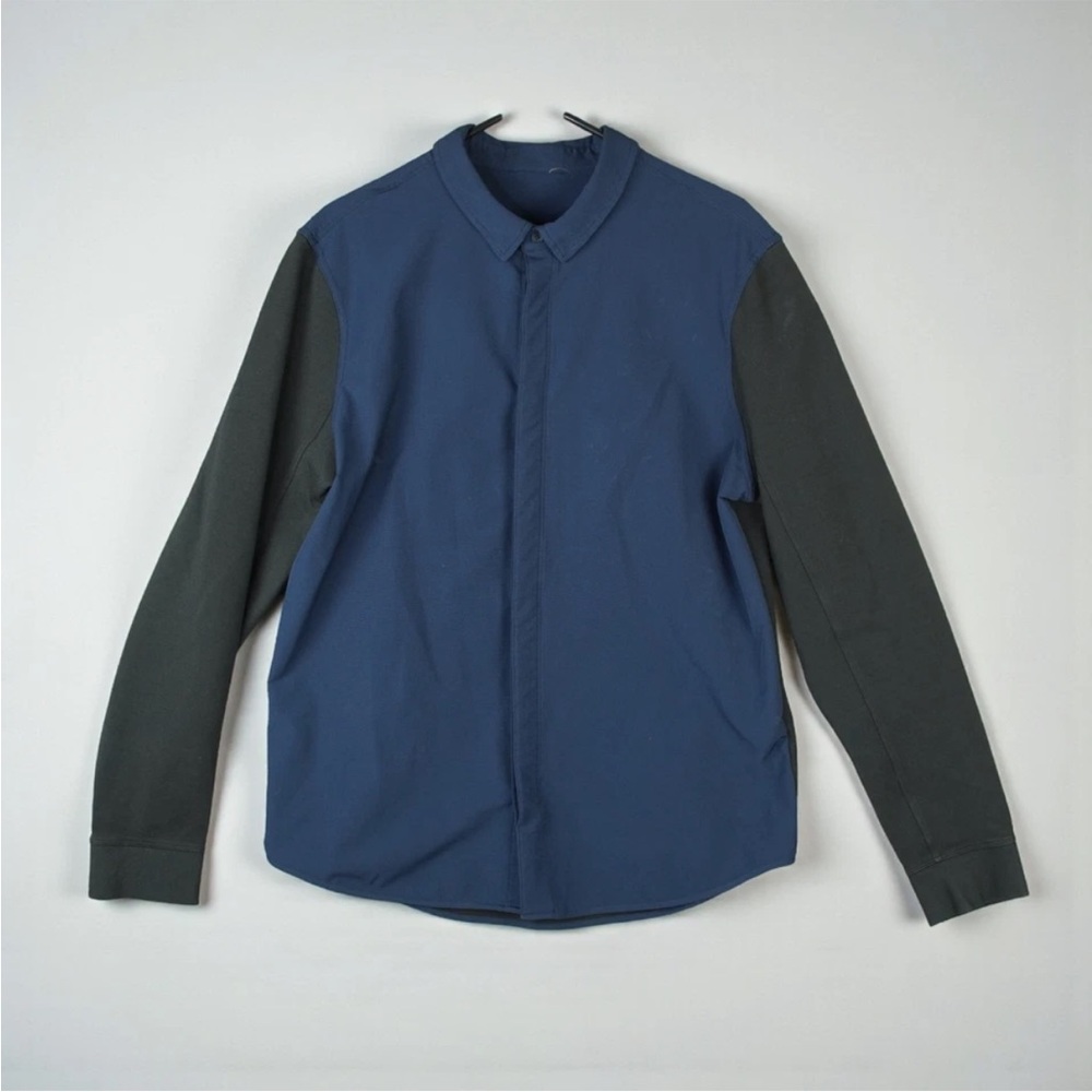 Lululemon Mainstay Hybrid Buttondown Long Sleeve Shirt Mens Medium Blue Black